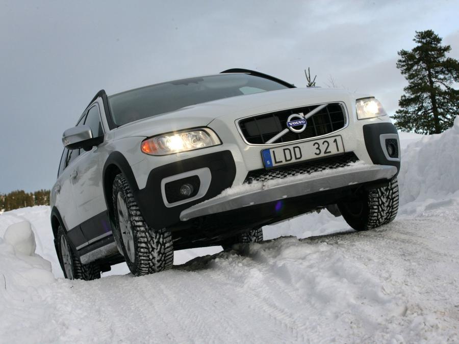  Volvo XC70 D5 2009 года  (фото 12 из 19)